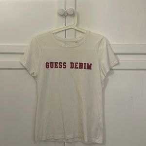 Guess Women’s White Short Sleeve Tee